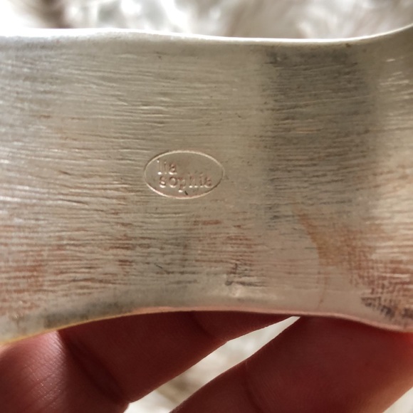 Lia Sophia cuff - Picture 2 of 2